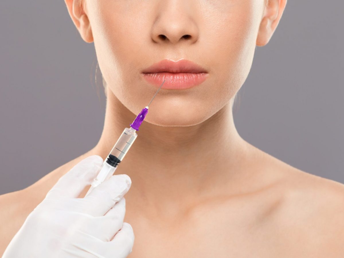 cropped-of-woman-getting-lip-injection-panorama-2021-08-29-09-39-29-utc-min